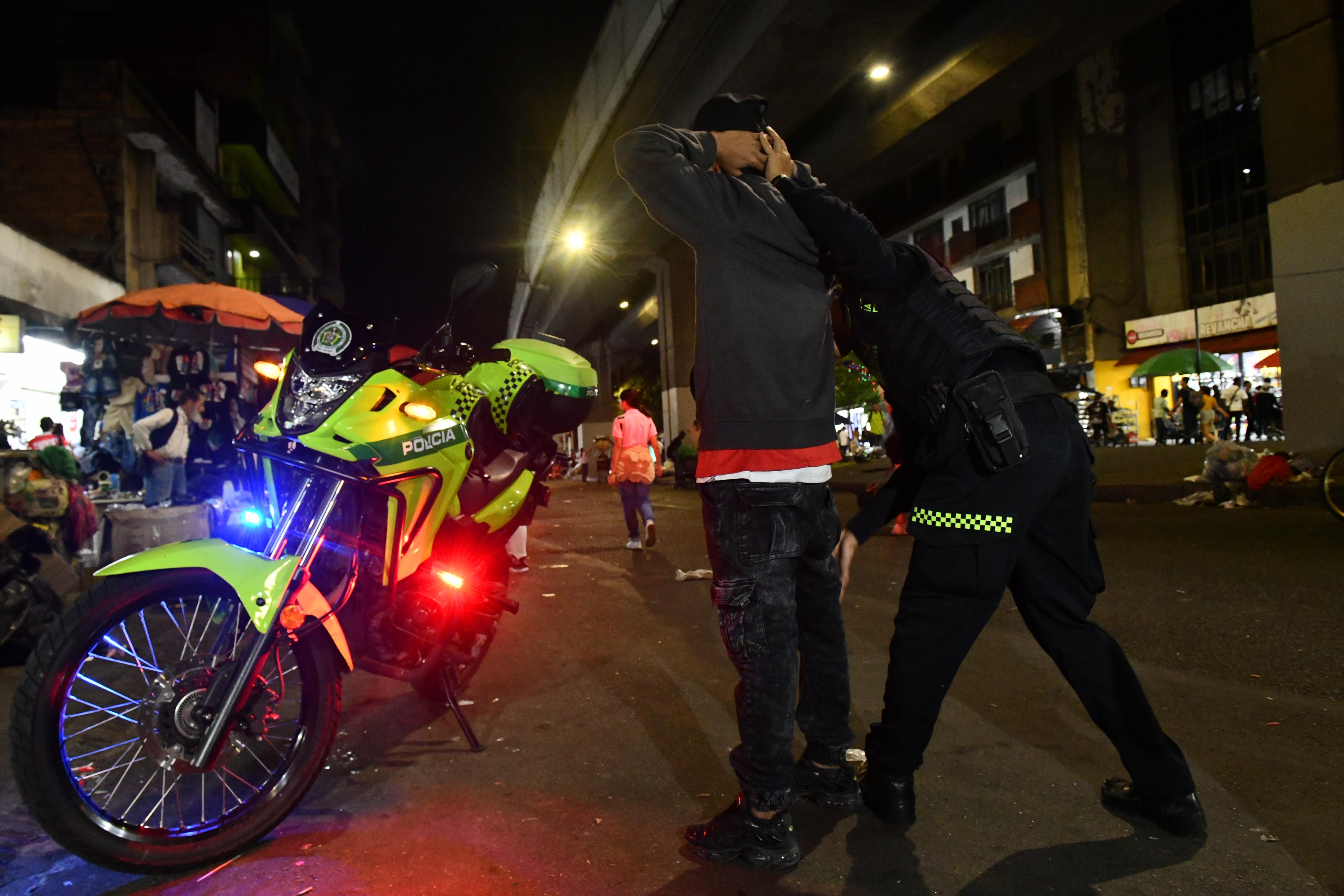 Viaducto del Metro de Medellín- foto policía Metropolitana