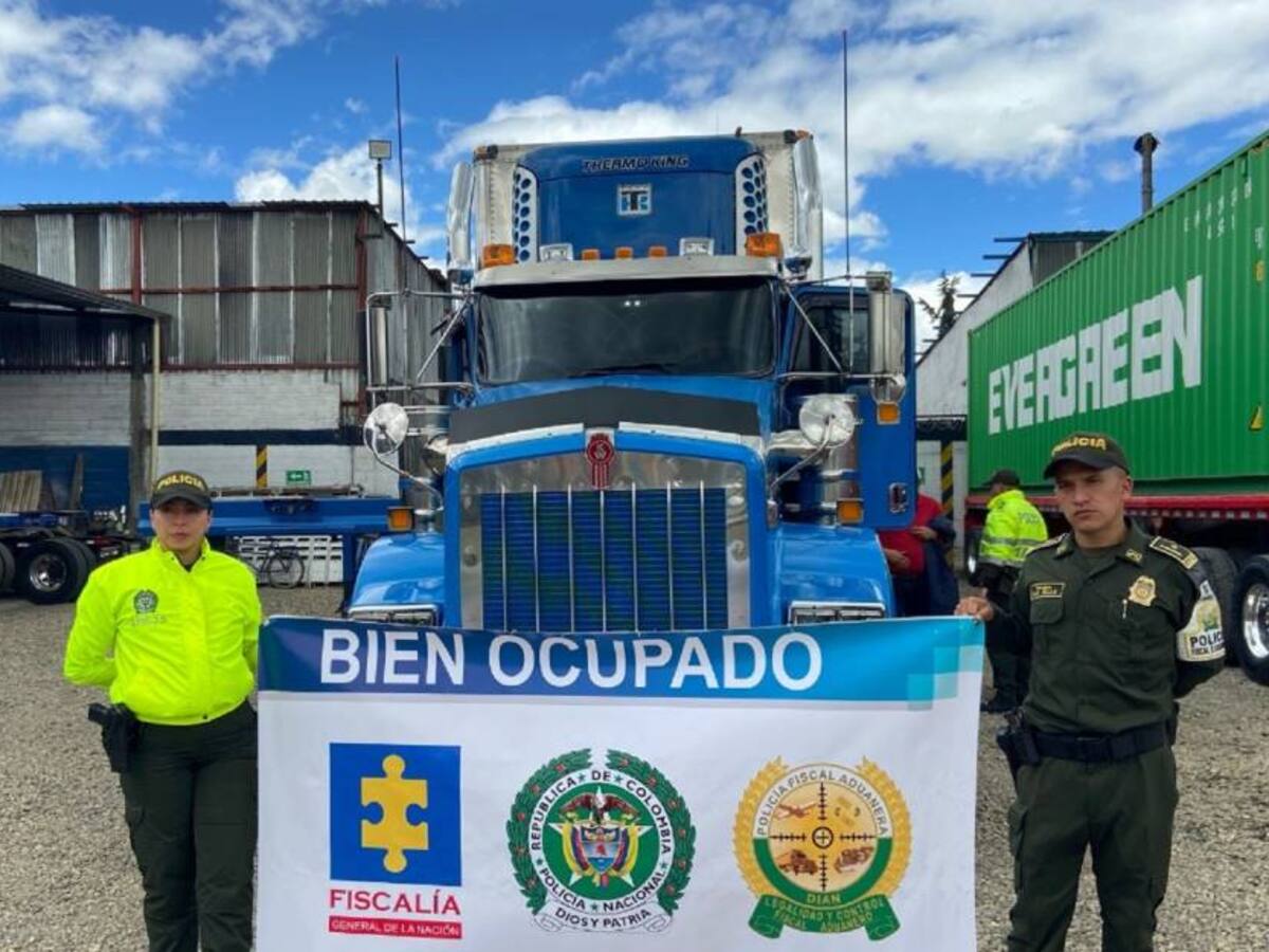 Golpe al contrabando de cigarrillos: decomisan bienes y capturan 10 personas