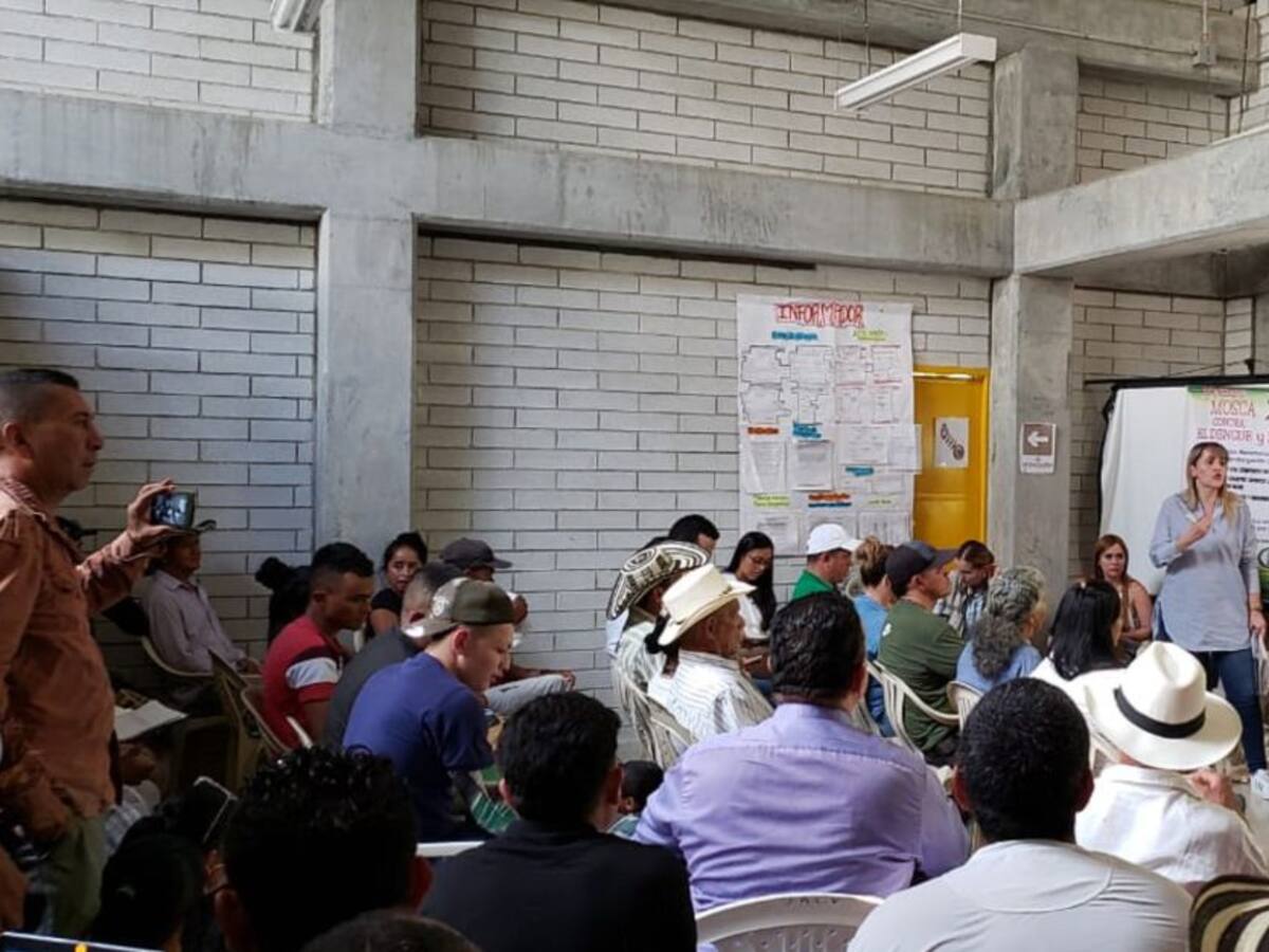 EPM acordó el tránsito hacia el embalse a campesinos de Toledo