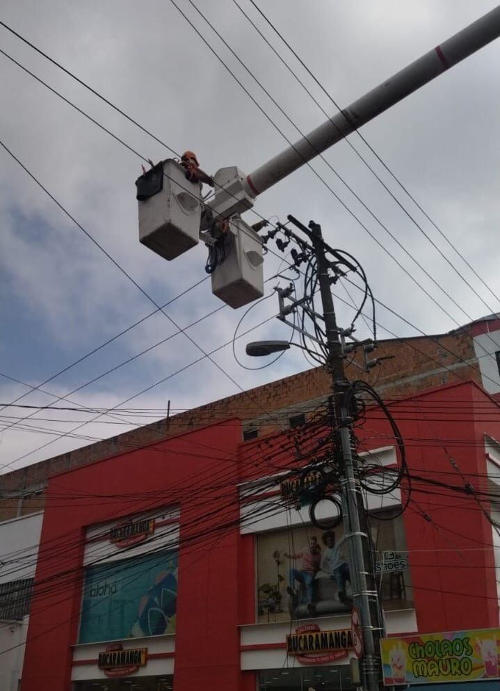 Oficial Empresa de Energía de Pereira