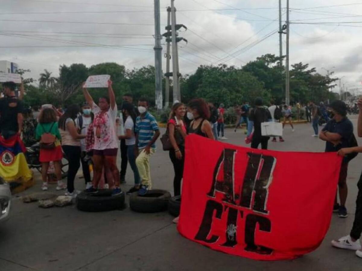 Disturbios durante nueva jornada de protestas en Cartagena