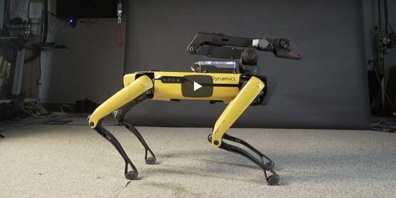 Vea el robot que bailar al ritmo de Bruno Mars