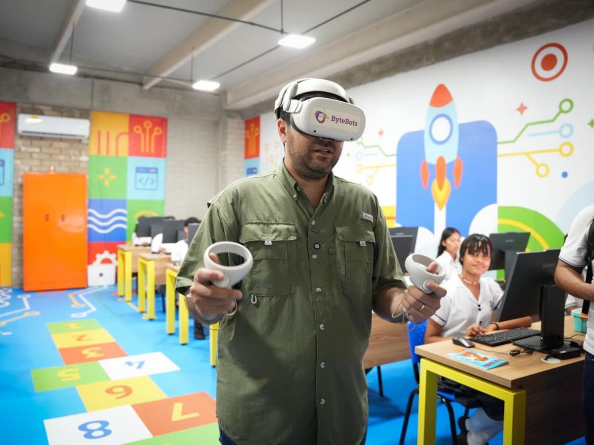 La Rinconada en Mompox recibe la segunda Colmena Digital de Bolívar