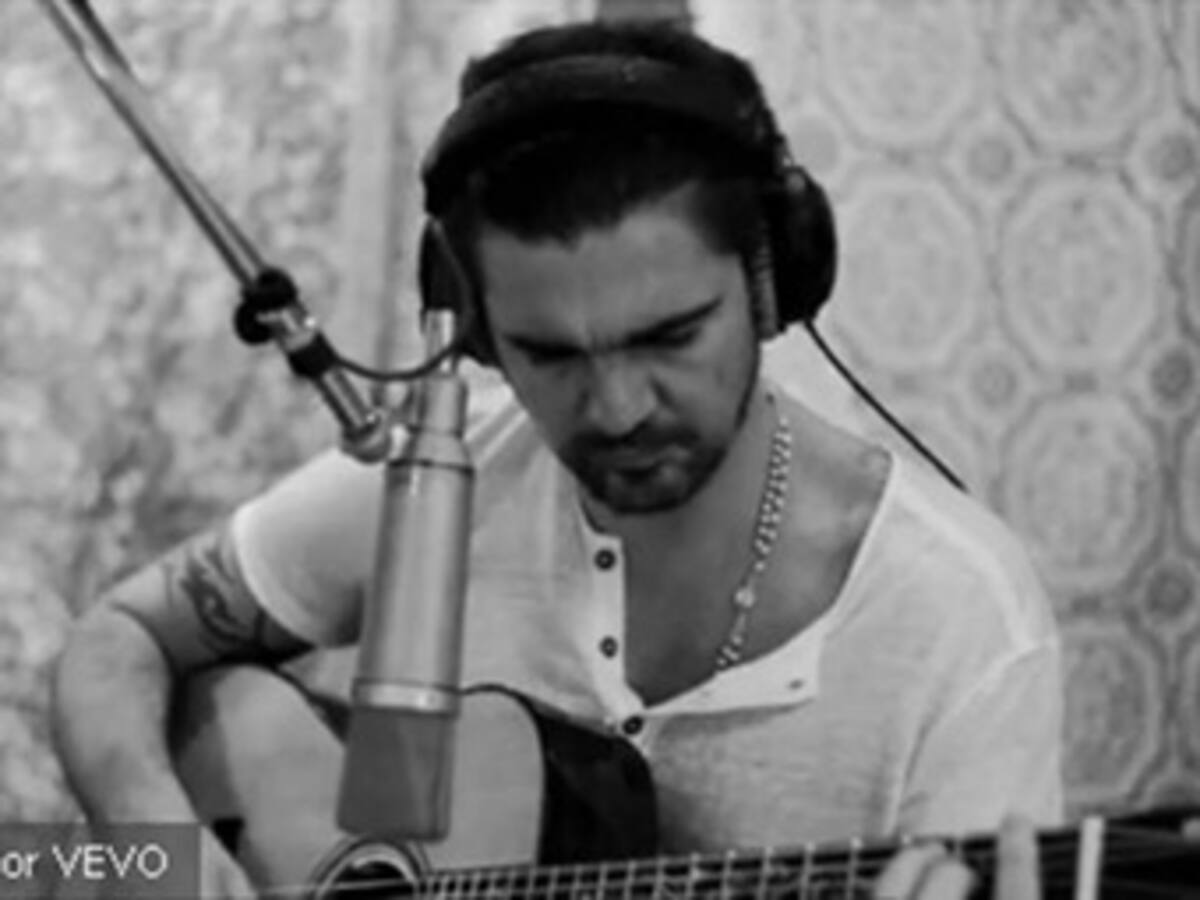 Juanes presentó "Mil pedazos", de su nuevo álbum