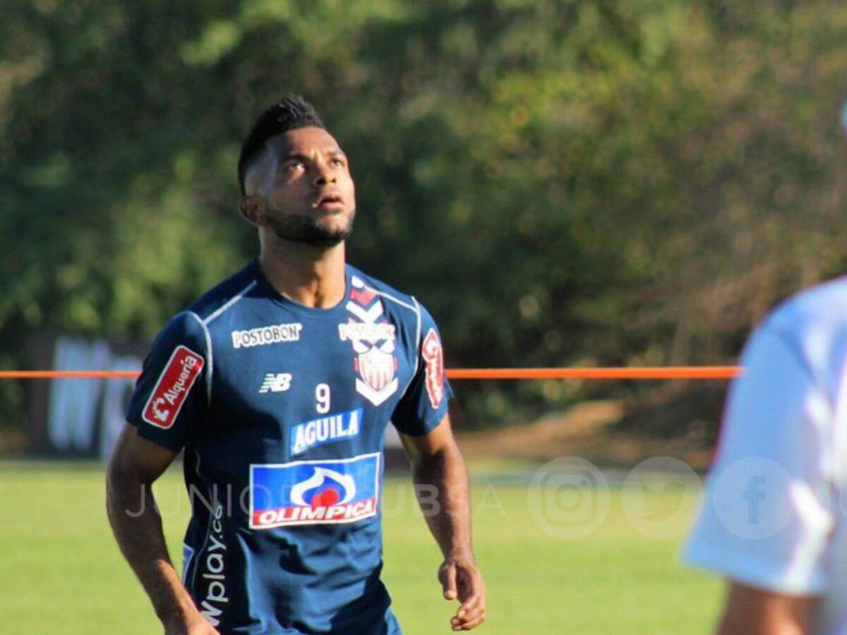 ¿Entre algodones? Miguel Borja no sería titular con Junior en debut en Liga