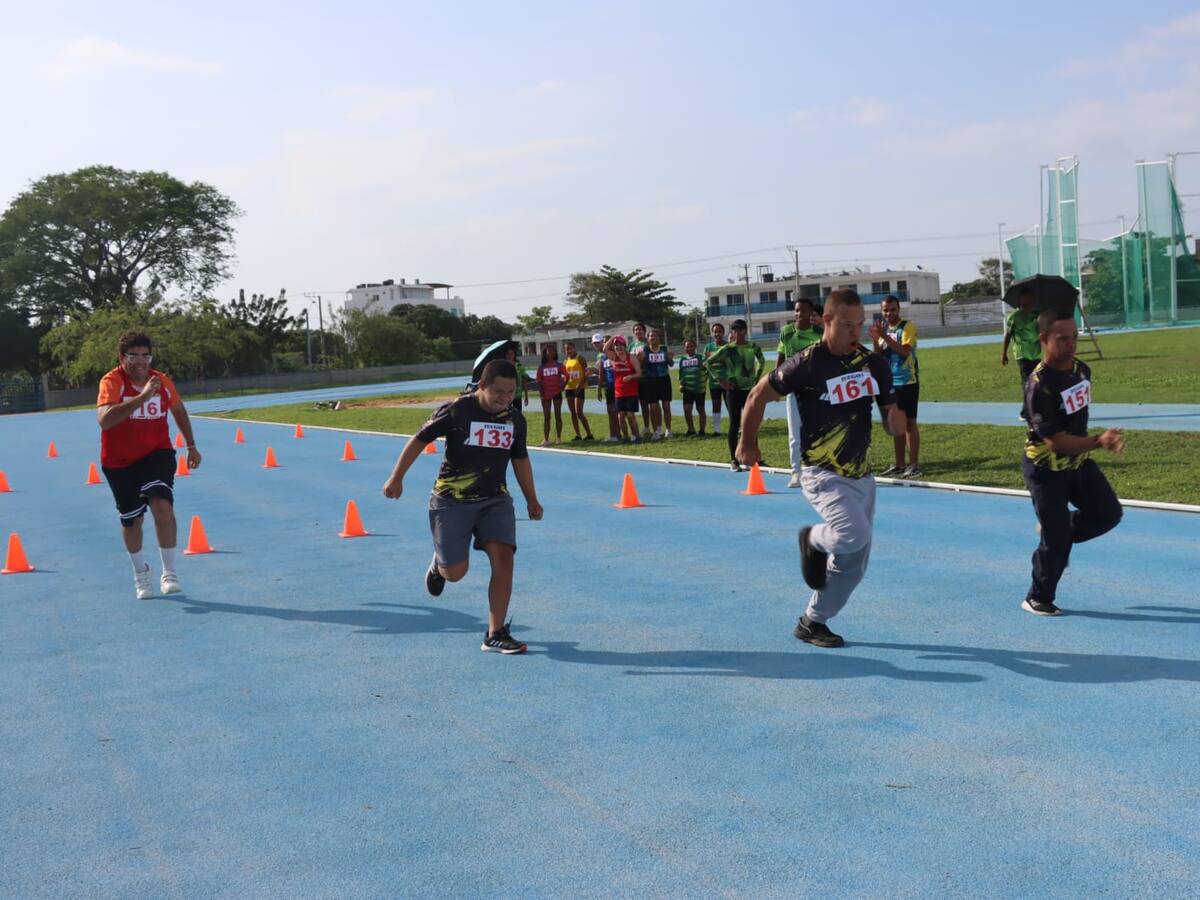 Más de 70 atletas con discapacidad participan en los Juegos Deportivos de la Inclusión en Cartagena