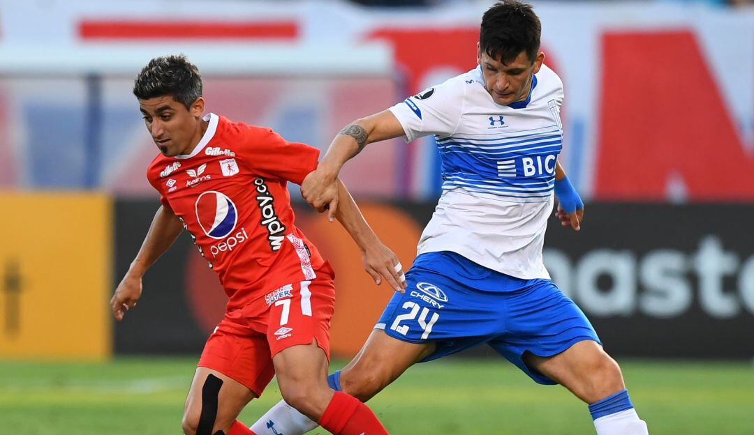 Partido entre América y Universidad Católica por la fecha 2 de la Copa Libertadores.