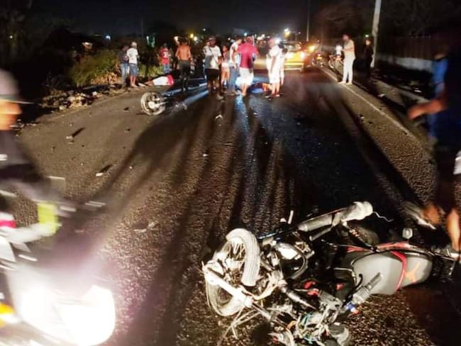 Dos motos al parecer chocaron en una supuesta persecución