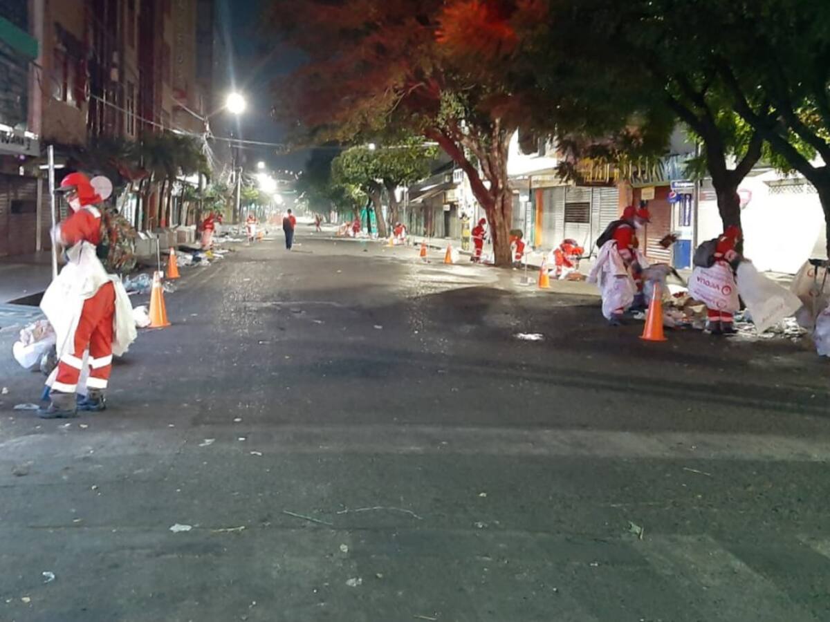 Fuerte jornada de limpieza cumplieron operarios de aseo en Cúcuta