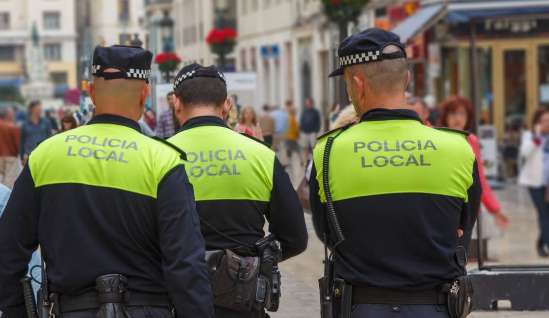 Policías en la región de Málaga, España.                           Foto: Getty 