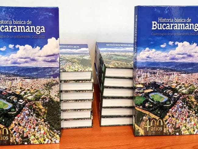 UIS lanzó su libro 'Historia básica de Bucaramanga'