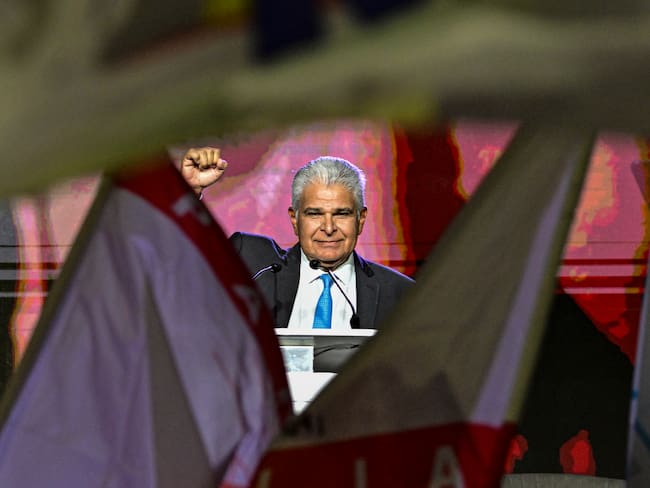 El candidato presidencial panameño José Raúl Mulino (Partido Realizando Metas ) en Campaña. 
(Foto:  MARTIN BERNETTI / AFP)