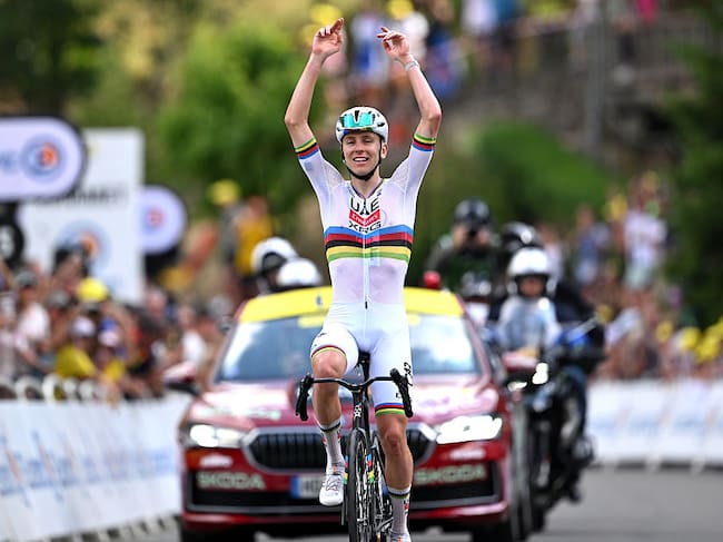 GAVARNIE-GEDRE, FRANCE - JULY 09: Tadej Pogacar of Slovenia and UAE Team Emirates - XRG celebrates at finish line as stage winner during the 113th Tour de France 2026, Stage 6 a 186.2km stage from Pau to Gavarnie-Gedre 1379m / #UCIWT / on July 09, 2026 in Gavarnie-Gedre, France. (Photo by Tim de Waele/Getty Images)