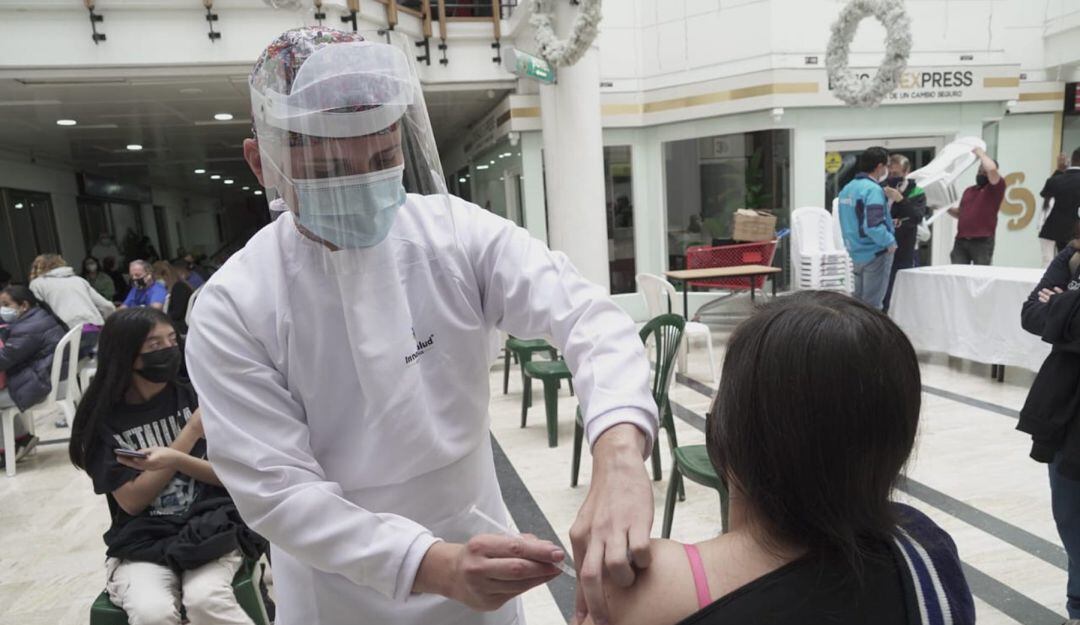 Bogotá busca alcanzar el 90% de población vacunada antes del 15 de diciembre 