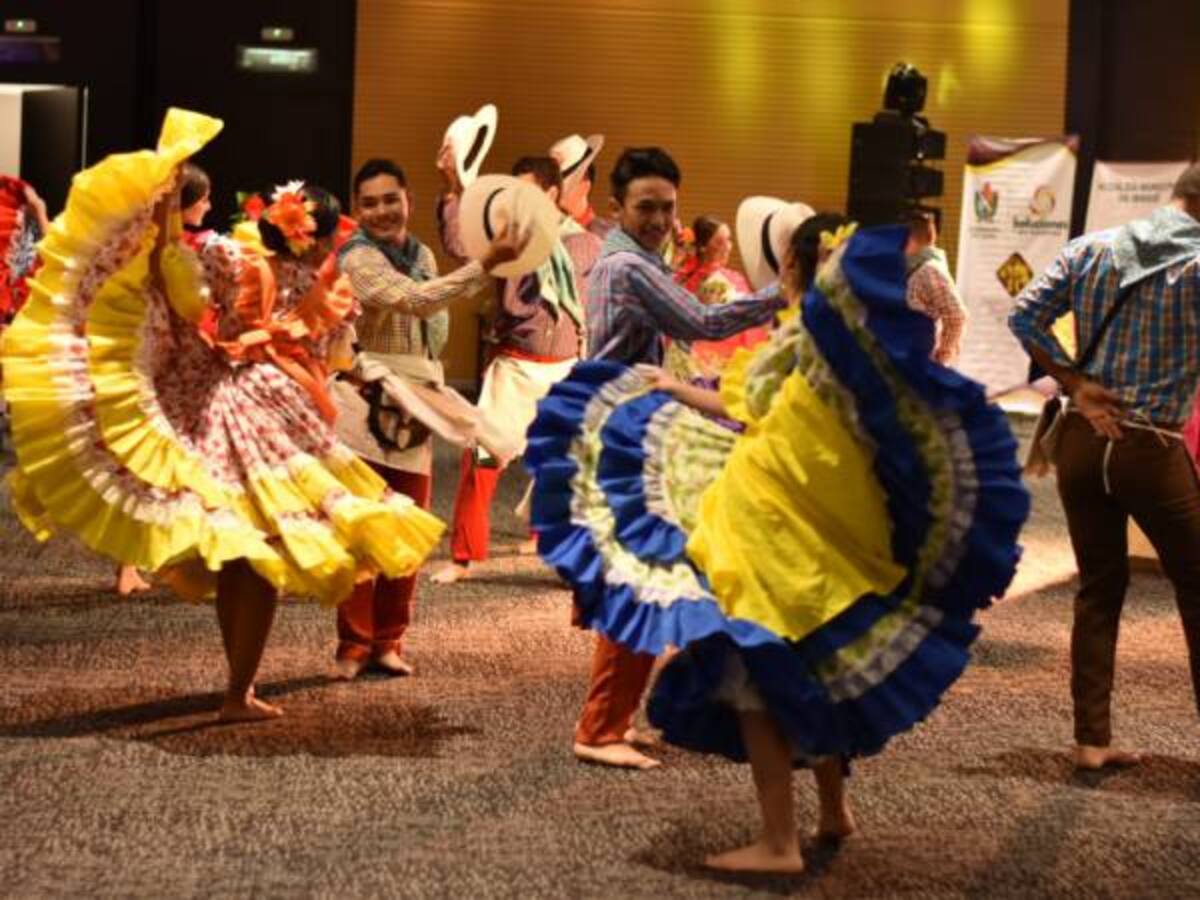 En Bogotá, se presentó el festival folclórico de Ibagué