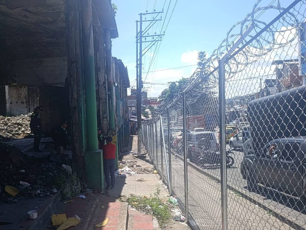 Demolerán las ruinas que dejó el incendio y construirán locales comerciales en la calle 19 de Ibagué