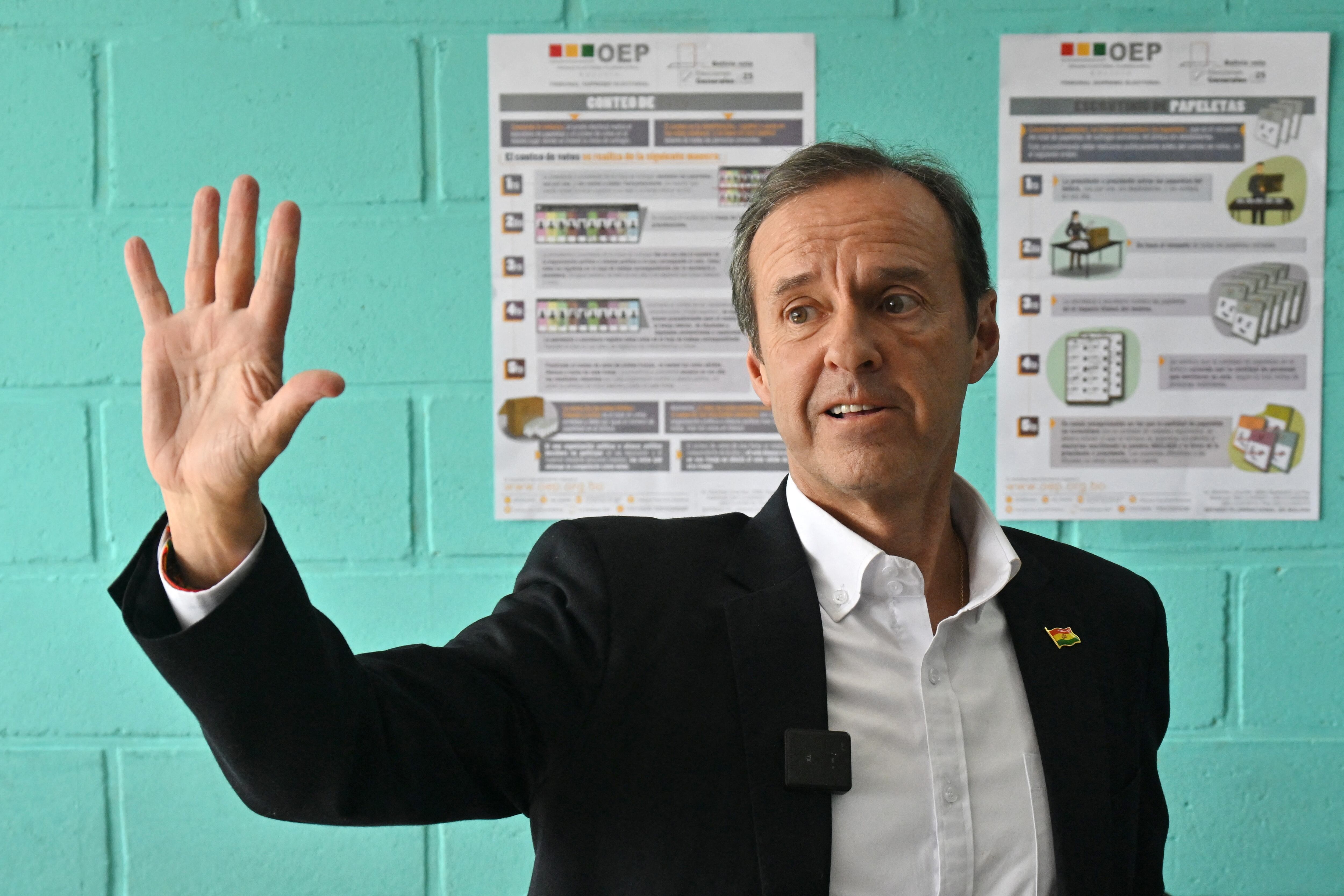 El expresidente boliviano Jorge "Tuto" Quiroga Ramirez durante la primera vuelta electoral.
(Foto: AIZAR RALDES/AFP via Getty Images)