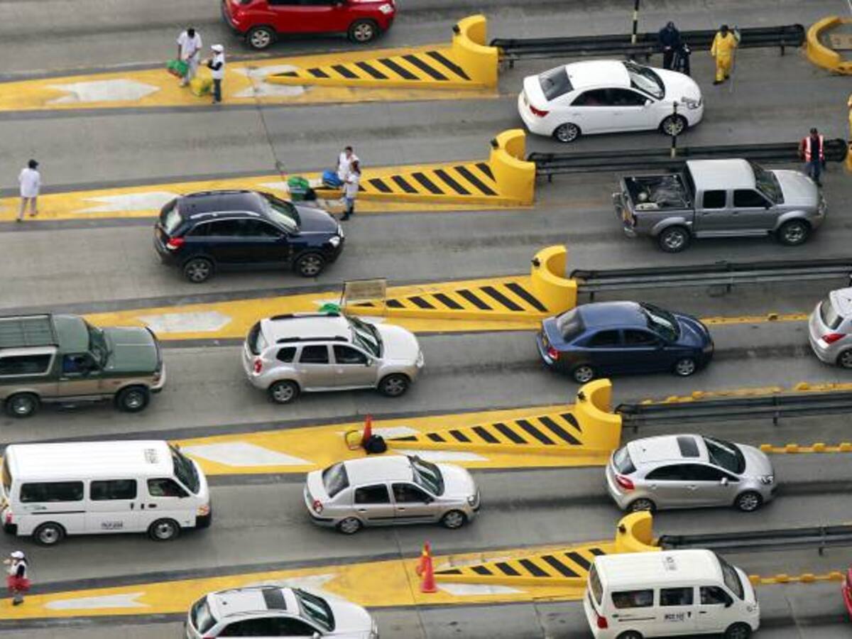 Así operarán los reversibles en las vías este lunes festivo por plan retorno