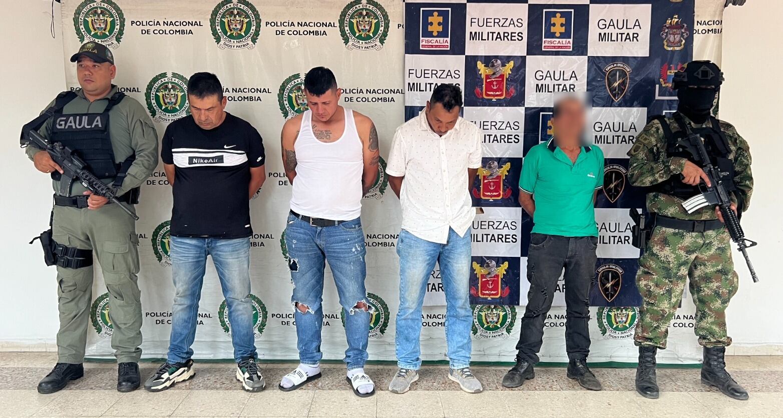 Los hechos de extorsión tuvieron inicio a finales del mes de noviembre del presente año, cuando exigieron la suma de 350 millones de pesos a sus víctimas.