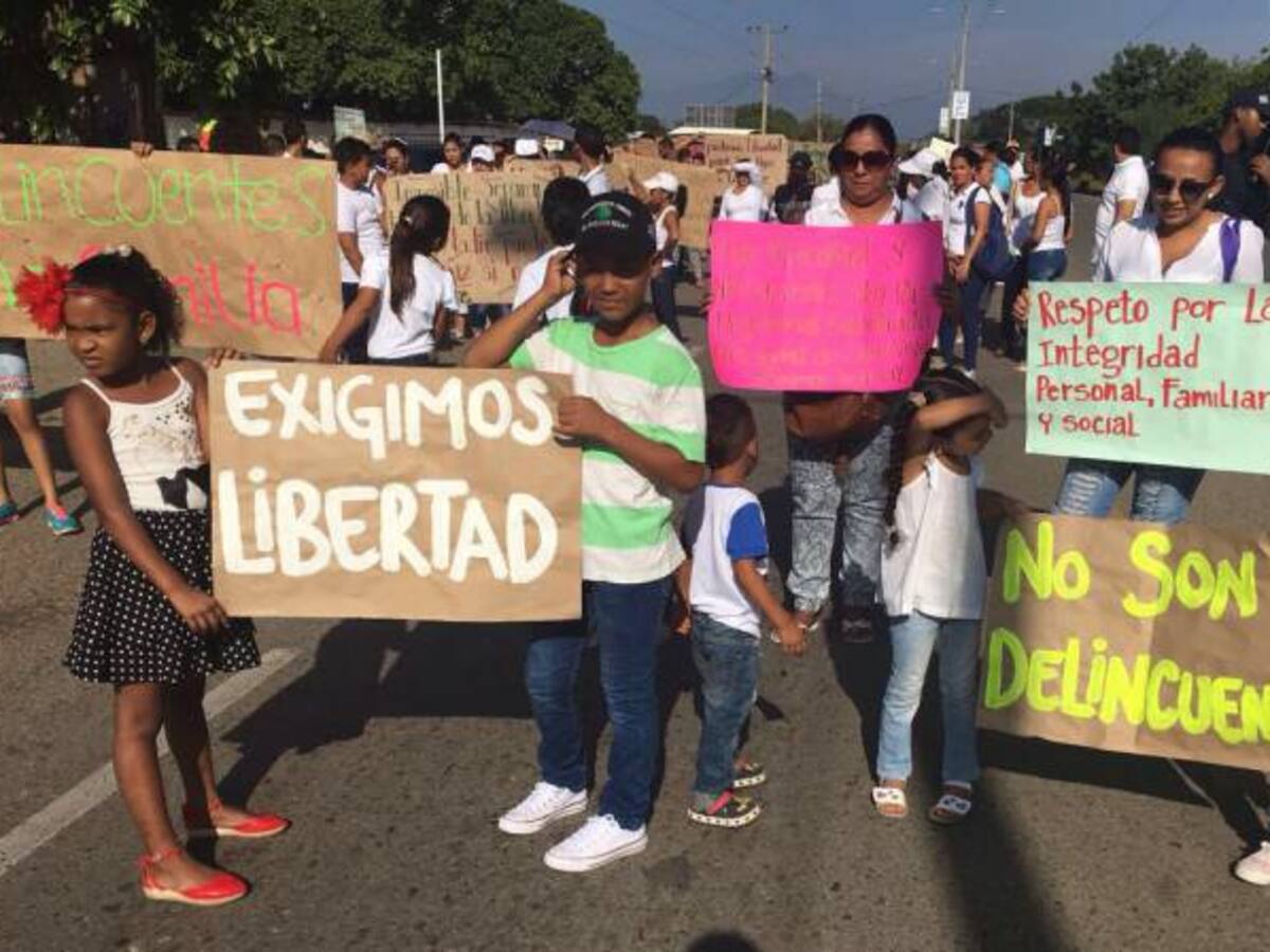 Protestan por operativos contra ‘pimpineros’ en La Paz, Cesar