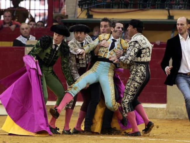 Un susto de muerte para Juan José Padilla