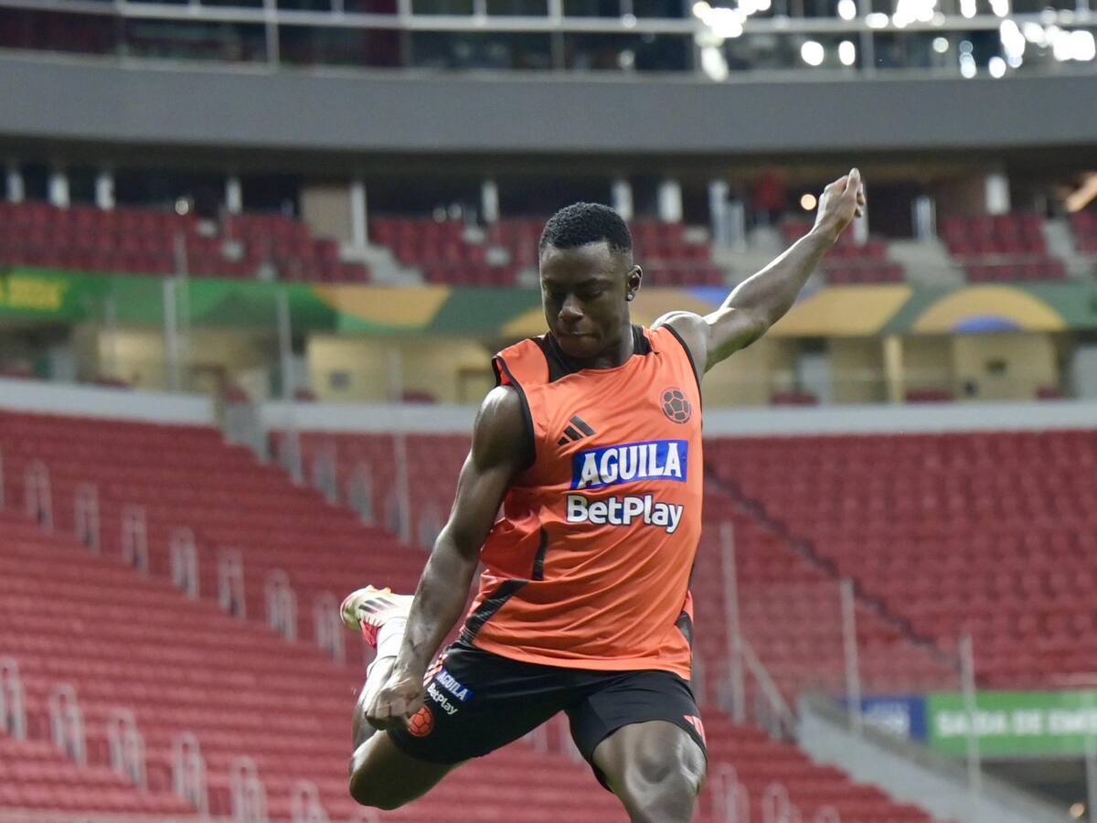 Marino Hinestroza tajante por su suplencia ante Brasil y envío recado a Néstor Lorenzo