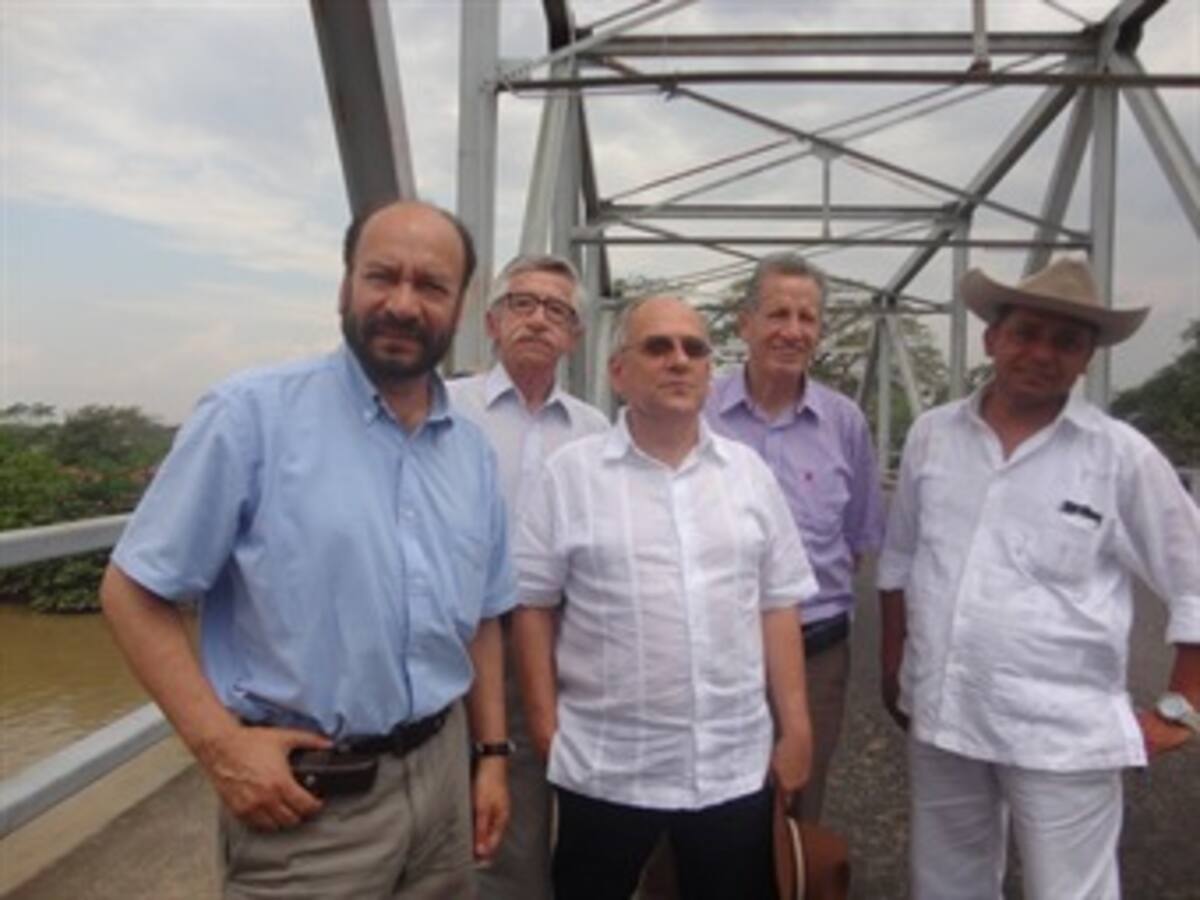 Centro Democrático pide desde Arauca libertad de Leopoldo López