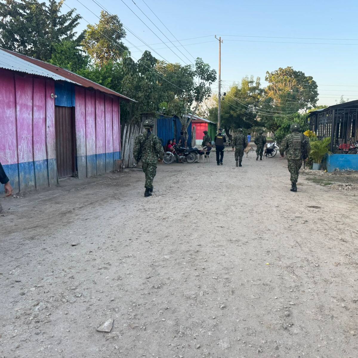Policía Nacional y Ejército intensifican operativos de seguridad en el sur de Bolívar