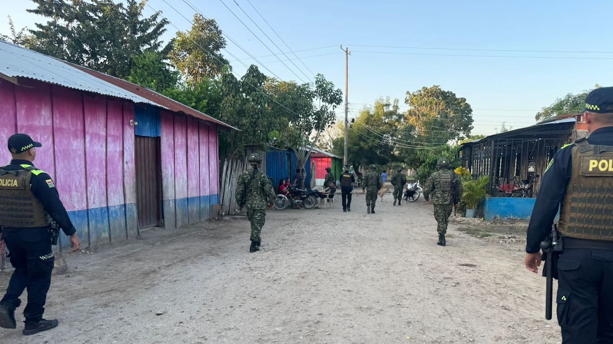 Policía Nacional y Ejército intensifican operativos de seguridad en el sur de Bolívar