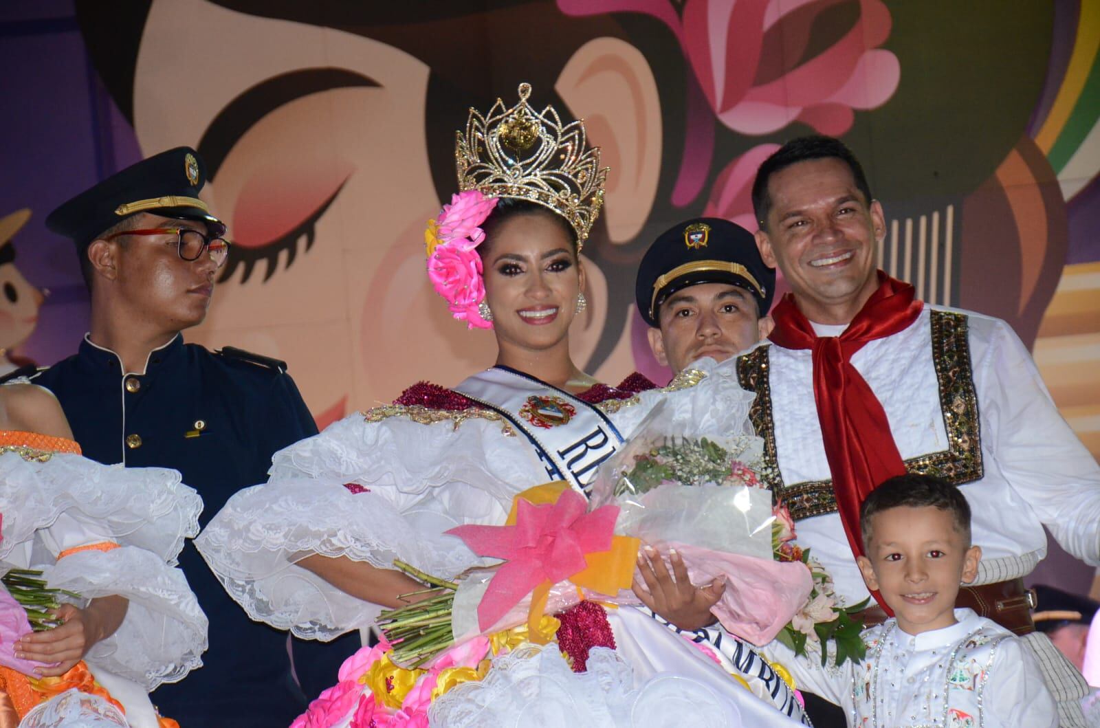 Isabella Sofia Henríquez Monsalve se coronó como nueva reina nacional del Bambuco 2023.