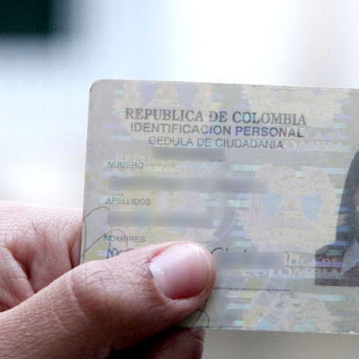 Alerta por mafias de fábricas de colombianos y complicidad con funcionarios