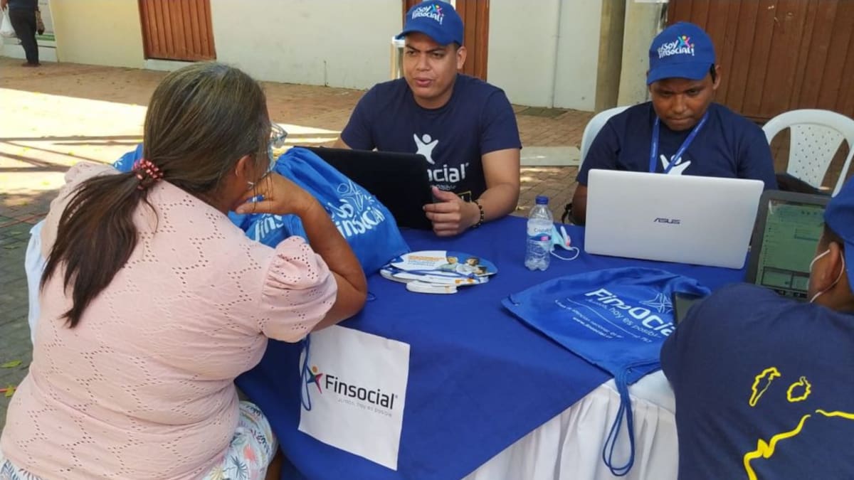 Finsocial refuerza la inclusión financiera en Santa Marta