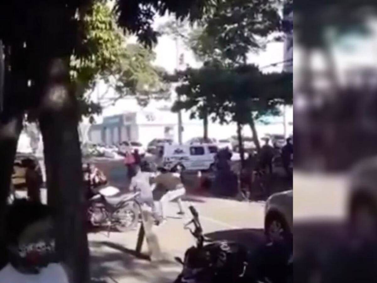 Abunda competencia entre ambulancias en Cali