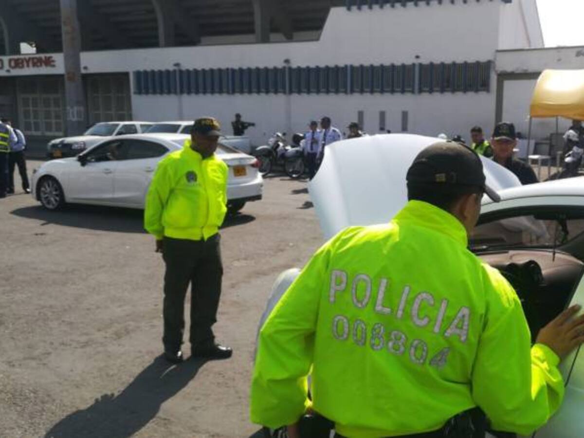 Desarticulan en Cali banda que compraba carros robados