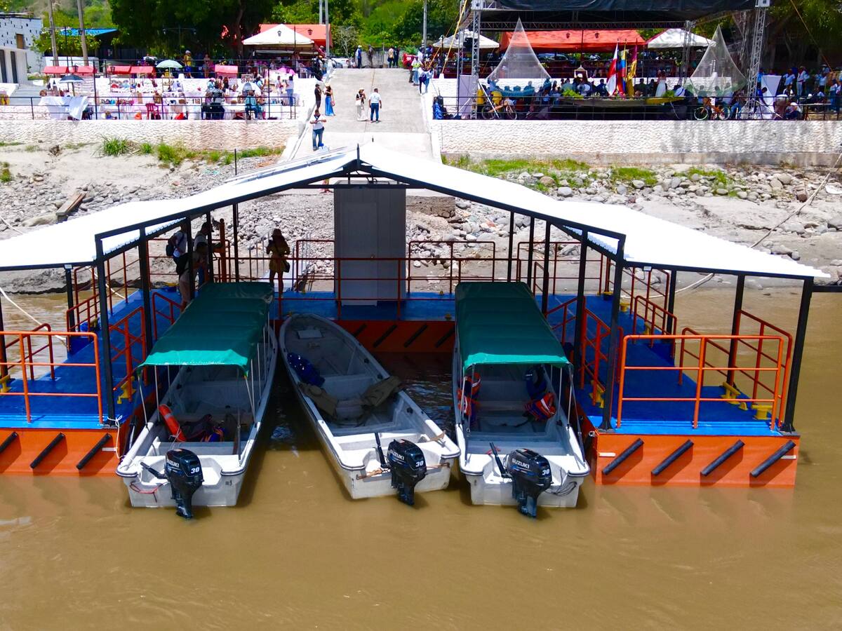 Gobierno Petro entregó muelle y terminal fluvial para turistas en el Magdalena Medio