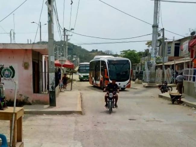 Transcaribe vuelve a su ruta habitual en el sector Mandela de Cartagena