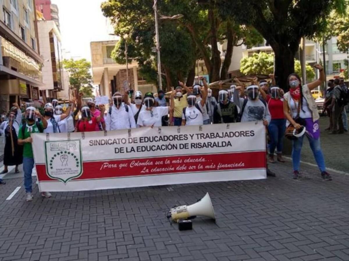 Docentes de Risaralda rechazan regreso a las aulas de clase