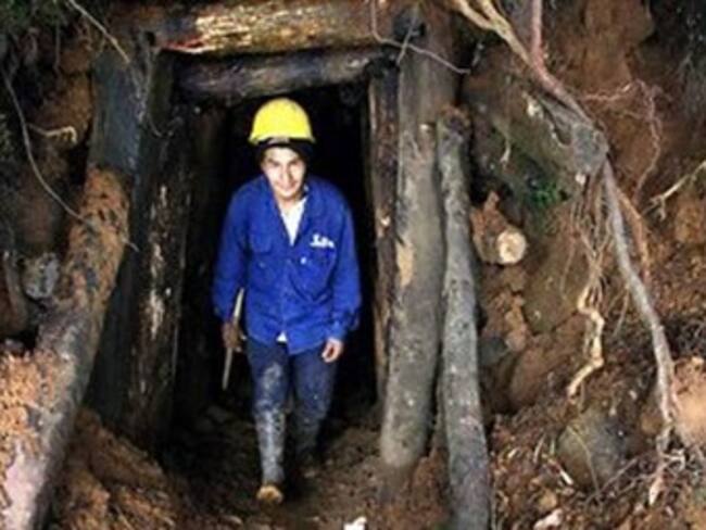 Empresa Zandor Capital explica el despido de 320 mineros en Antioquia