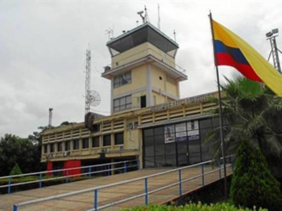 Antes de 4 meses entregaron remodelación de aeropuerto