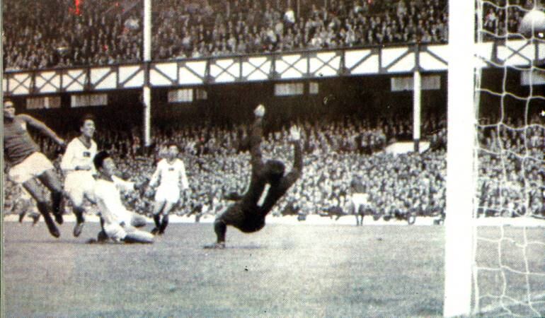 Gol de Eusébio Da Silva