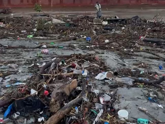 DIMAR activa protocolos de emergencia tras encallamiento del buque cisterna en playa de Santa Marta/ Cortesía