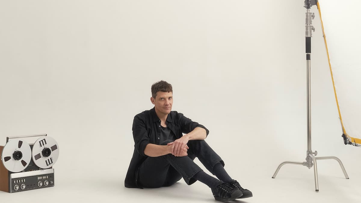 Juan Campodónico inicia su faceta musical como solista