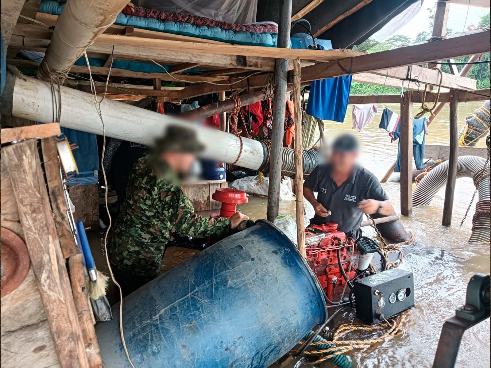 Operación contra minería ilegal