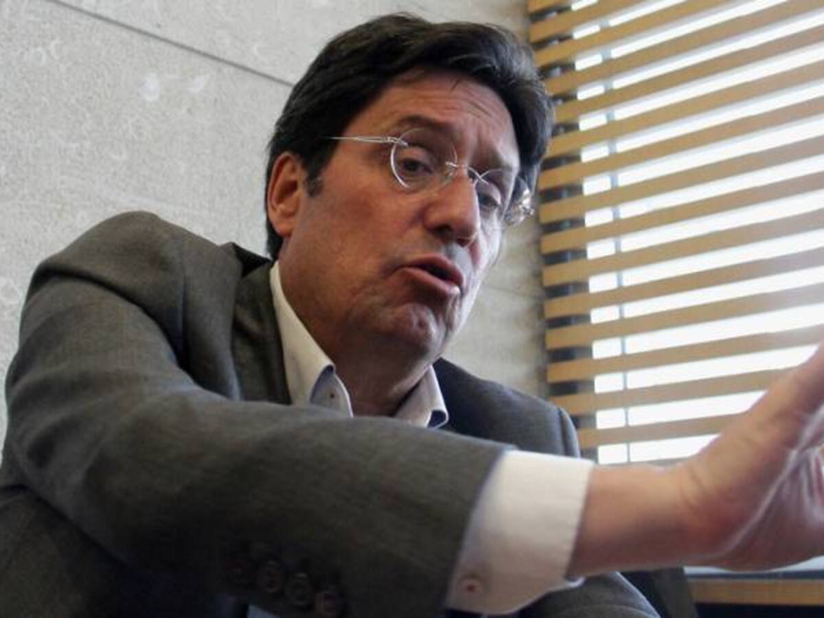 Estamos en un proceso de construcción de partido: Francisco Santos