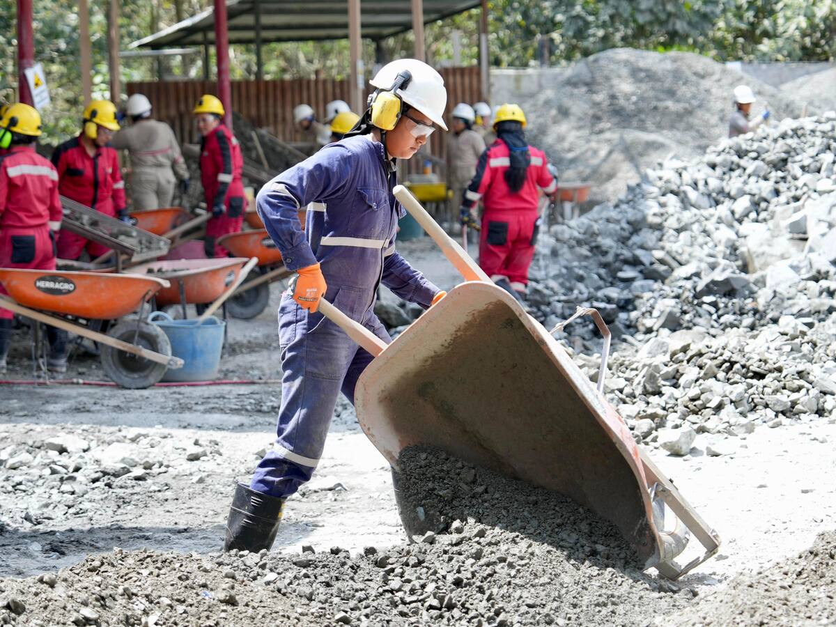 Zijin Continental Gold firmó acuerdo de sostenibilidad ambiental y minería verde en Antioquia