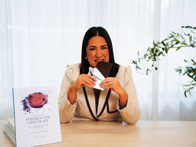 Susana Rengifo lanza su libro ‘Postres con Chocolate’