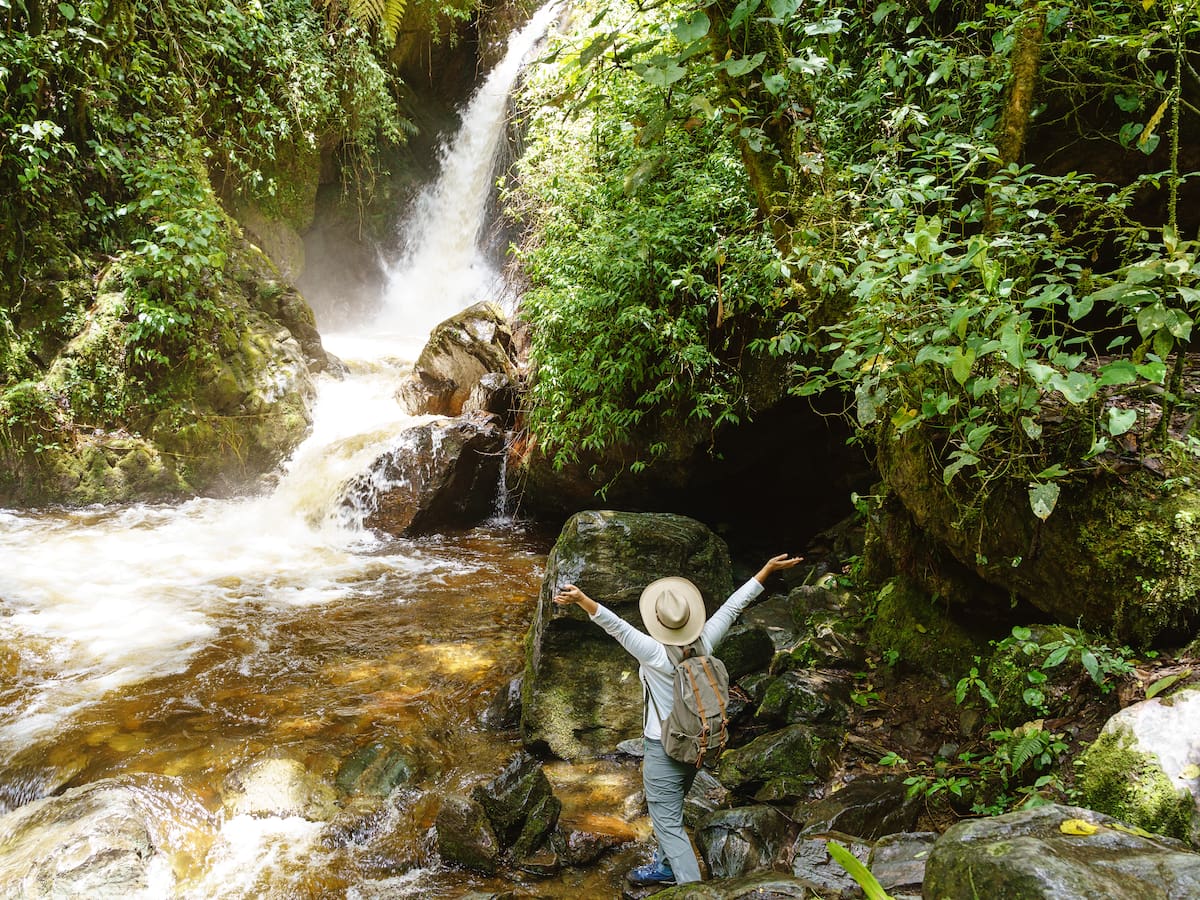 A más de 3 horas de Villavicencio queda la cascada más alta del Meta: Es única, bella y mide 60 m