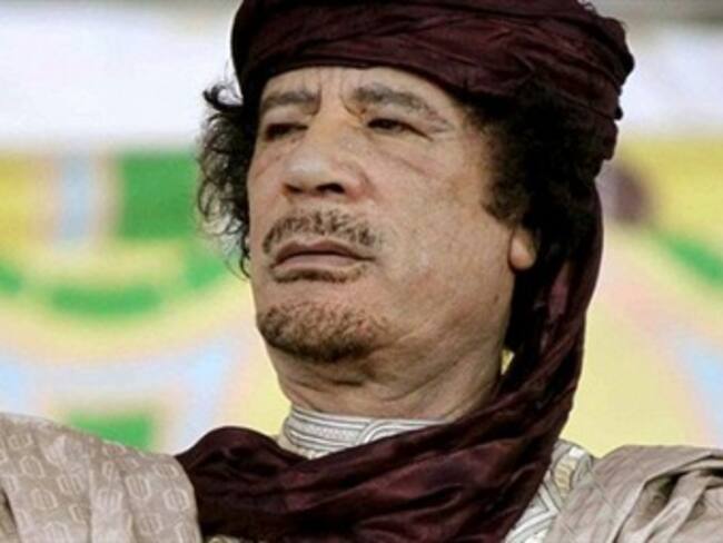 Servicio secreto británico quiere tener acceso a los secretos de régimen de Gadafi