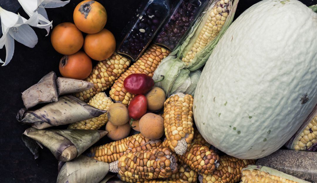 Envueltos tres puntas , maiz y calabaza, productos insignia de la región