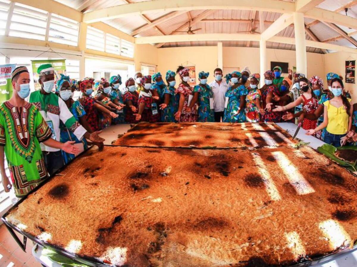En San Basilio de Palenque se hizo el enyucado más grande del mundo
